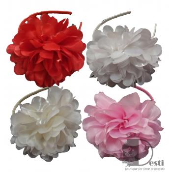 Диадема, с голямо цвете