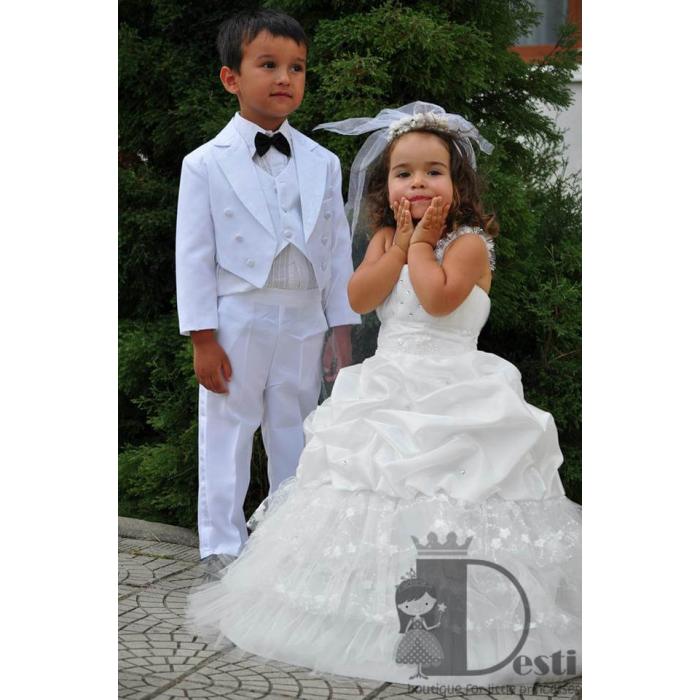 Мъжки костюм -  бял фрак