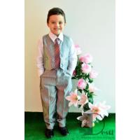 Мъжки сив костюм