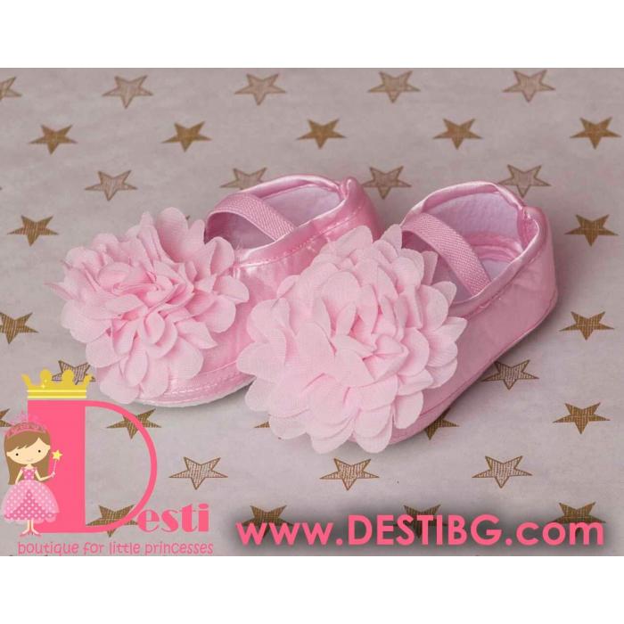 Кожени обувки с цвете