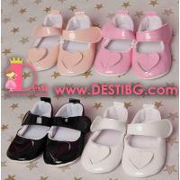 Лачени обувки със сърца